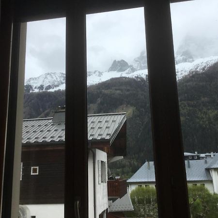 Appartement Typique,Chaleureux Et Pratique Chamonix Exterior photo